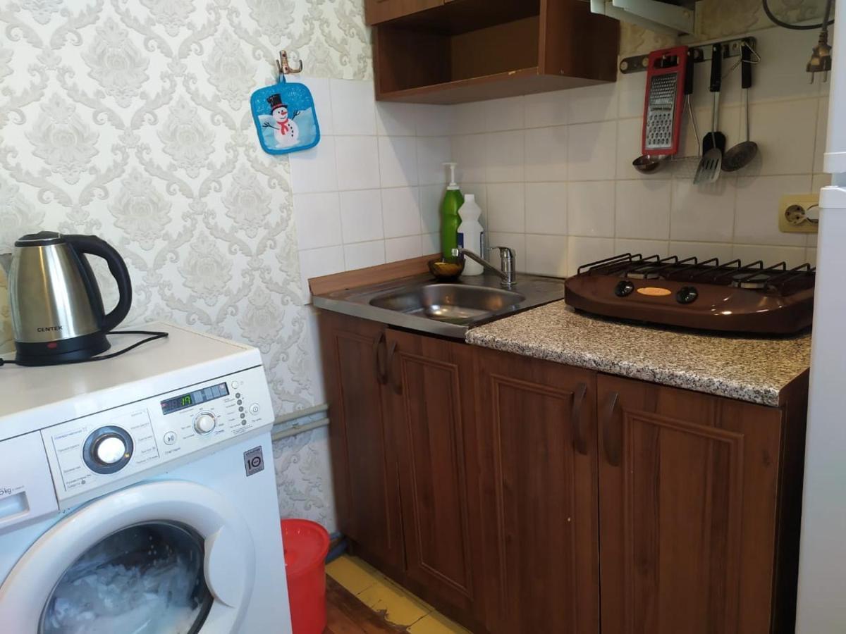 Квартира В Гаграх Appartement Buitenkant foto