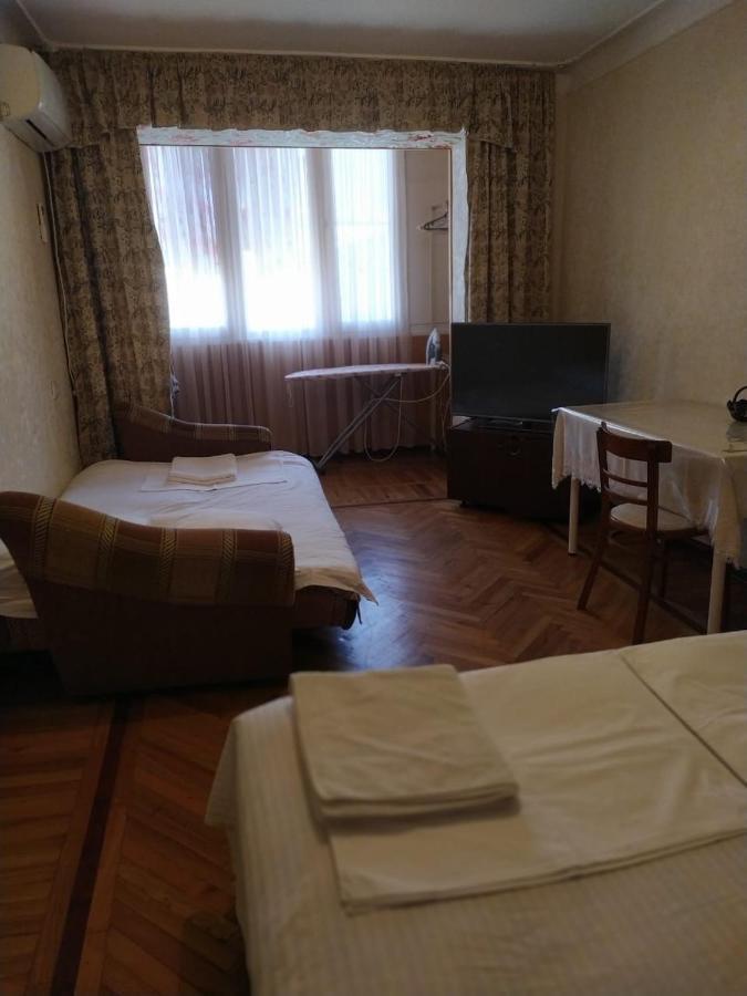 Квартира В Гаграх Appartement Buitenkant foto